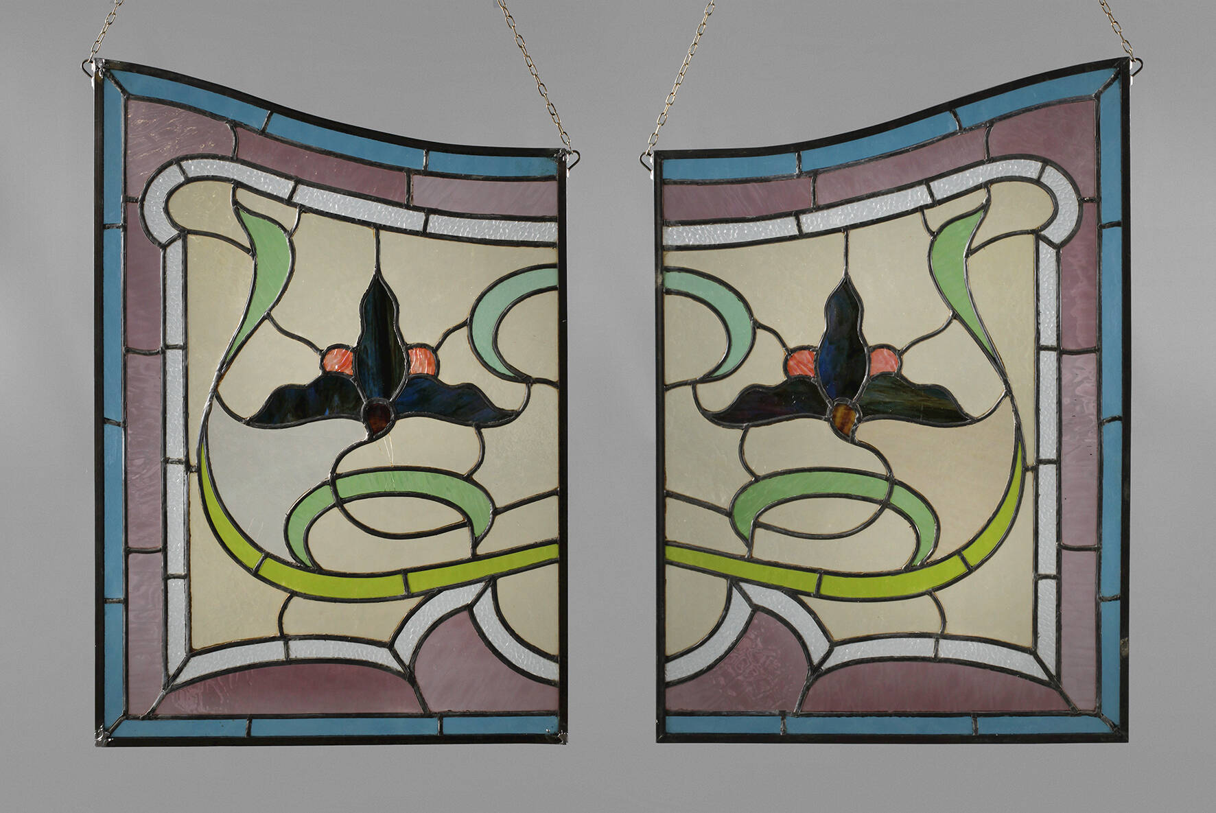 Paar Bleiglasfenster Jugendstil