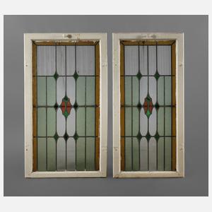 Paar Bleiglasfenster