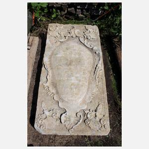 Barocke Sandstein-Wappenkartusche