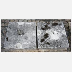 Paar Säulenabdeckungen