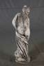 Gartenfigur Venus nach dem Bade