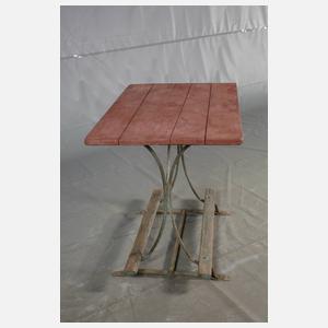 Gartentisch und Bank