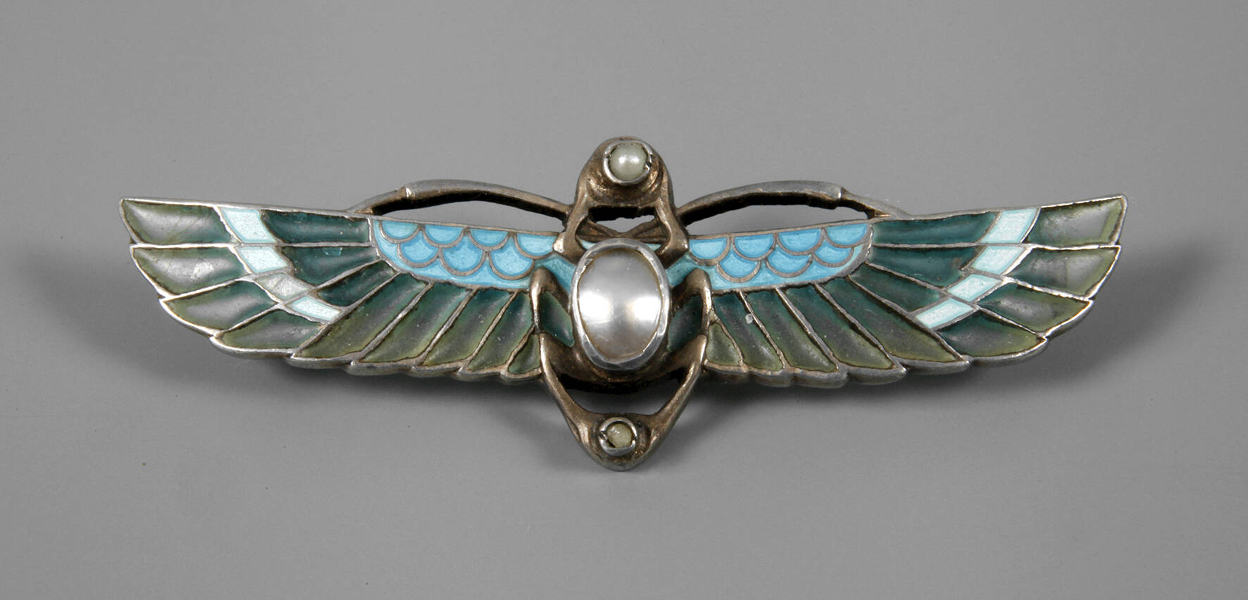 Otto Prutscher, attr., Brosche Fensteremaille