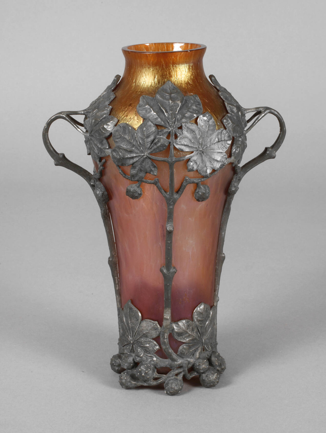 Pallme-König & Habel montierte Vase