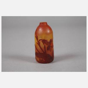 Daum Nancy Miniaturvase Tabakdekor