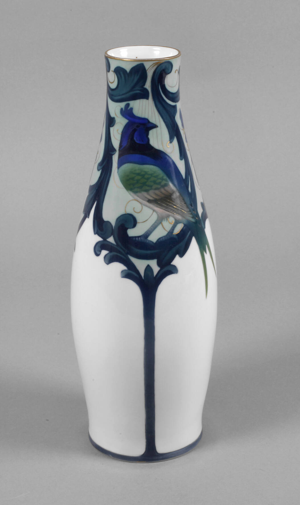 Fraureuth Balustervase mit Vogelmotiv