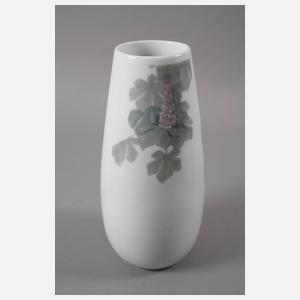 Volkstedt große Vase mit Kastanienblüten