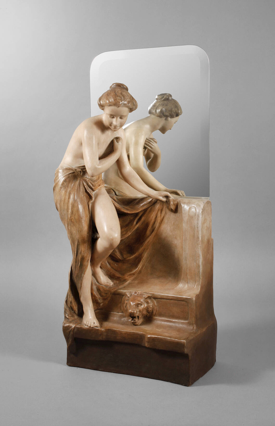 Goldscheider Wien figürlicher Salonspiegel