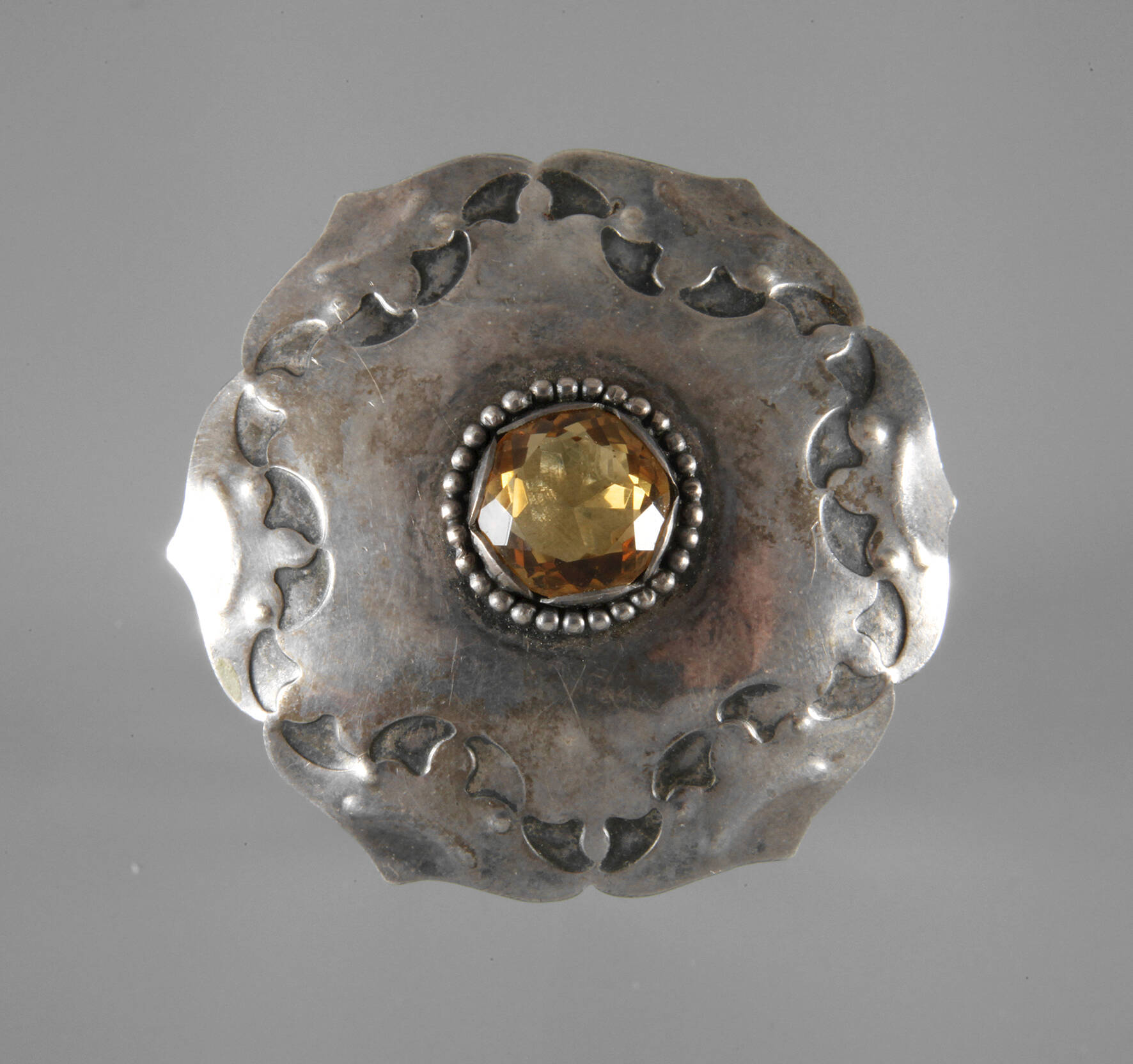 Kahlbrandt Hamburg, Brosche mit Citrin