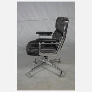 Charles Eames Lobby Chair ES 104,