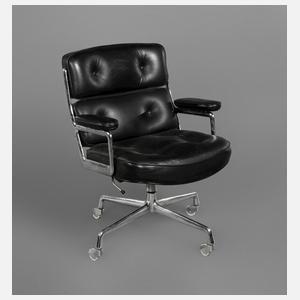 Charles Eames Lobby Chair ES 104,
