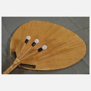 Übergroße Wandleuchte "Uchiwa"