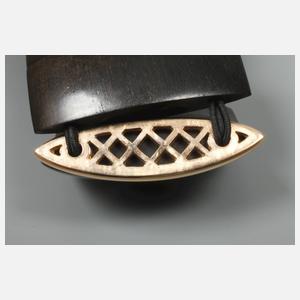 Oromalia, Schmuckset Ebenholz mit Gold