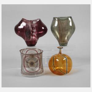 Vier Vasen Hubert Koch