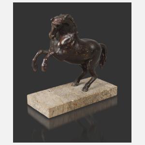 Bronzeplastik Steigendes Pferd