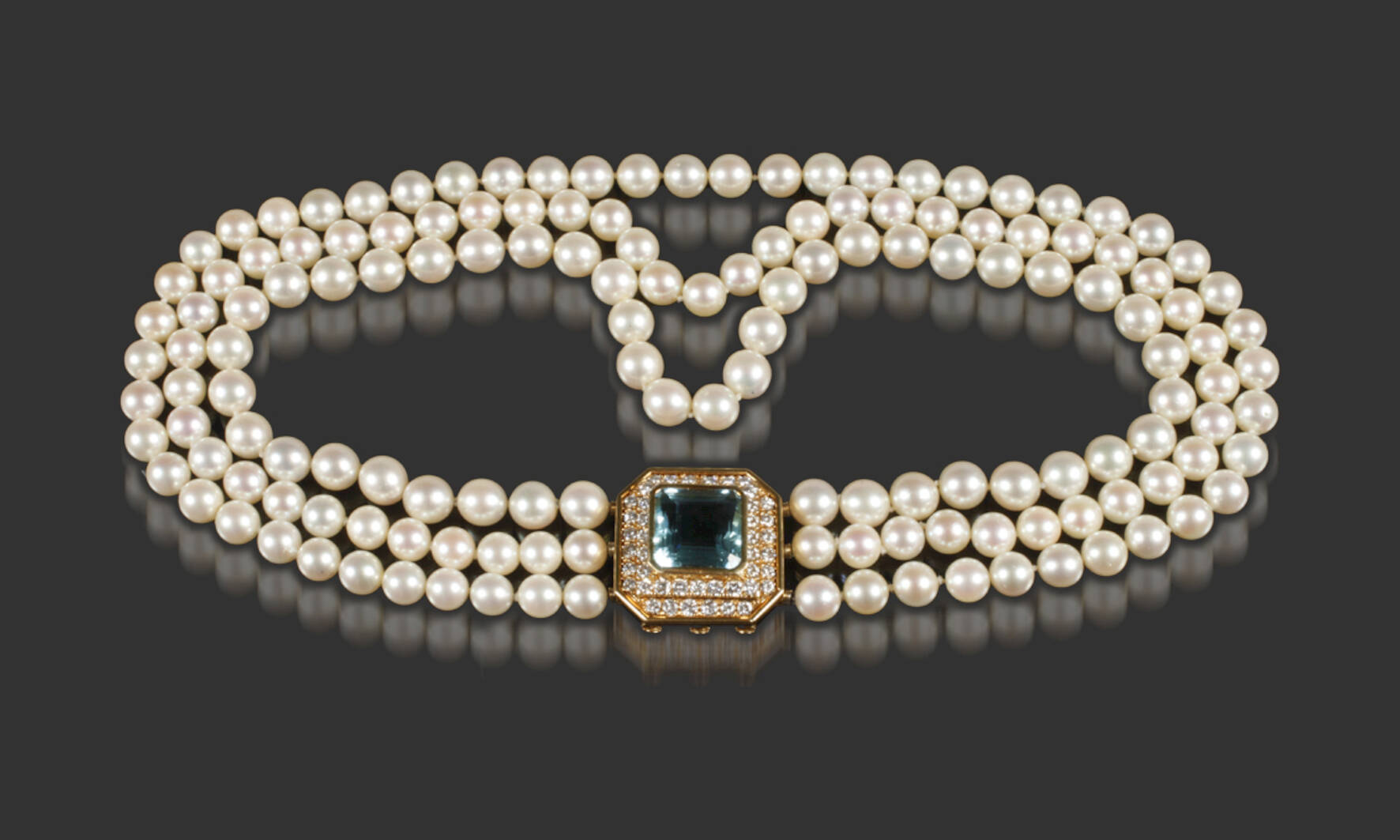 Perlencollier mit Aquamarin und Brillanten