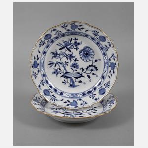 Meissen Paar runde Platten "Zwiebelmuster"