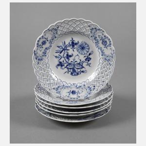 Meissen sechs kleine Durchbruchteller "Zwiebelmuster"