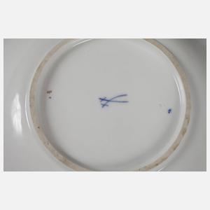 Meissen Prunkschale mit Weinlaubdekor