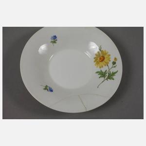 Meissen Kaffeekanne und vier Tassen "Blume 1"