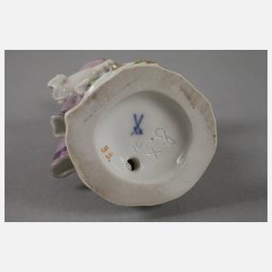 Meissen "Gärtnerkind mit Blumenkorb"
