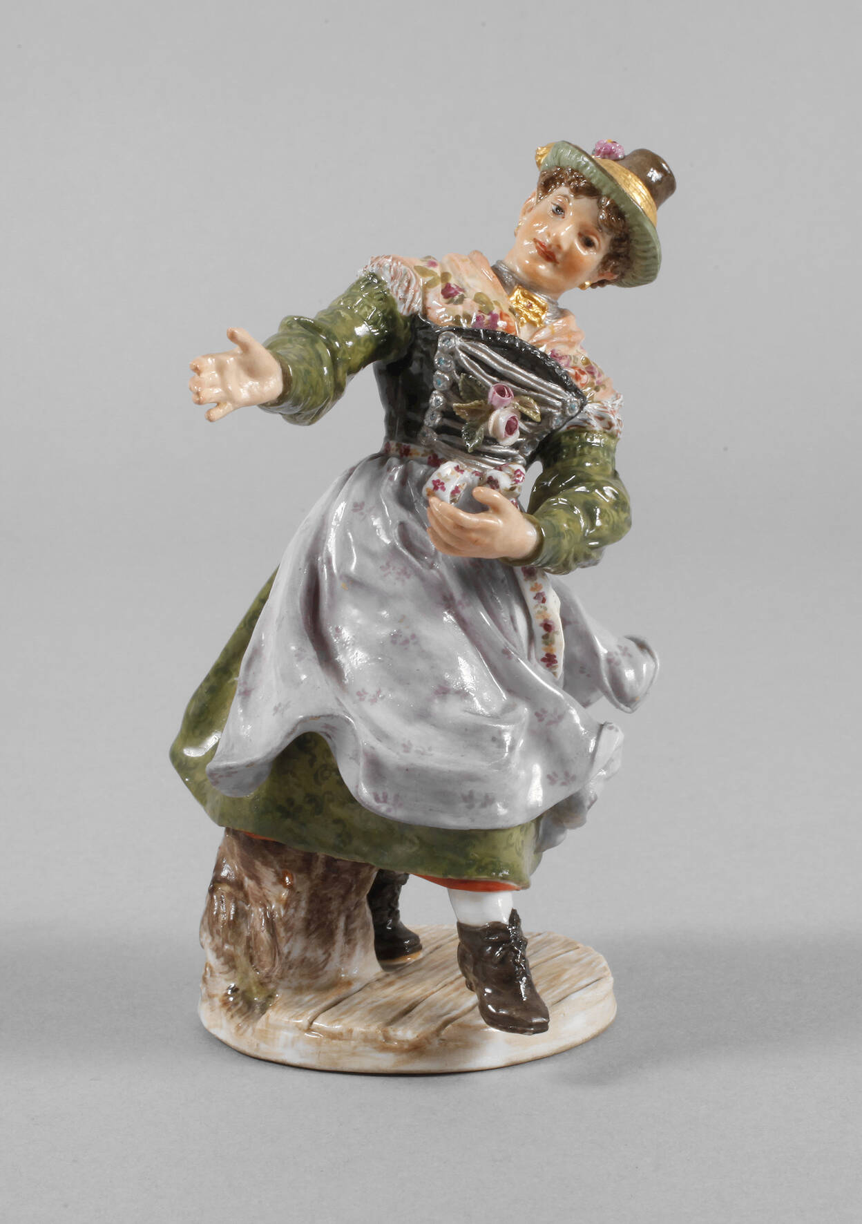 Meissen "Oberbayrische Schuhplattlerin"