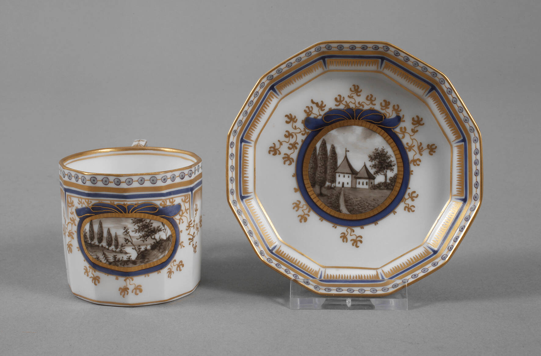 Nymphenburg Mokkatasse "Perl"