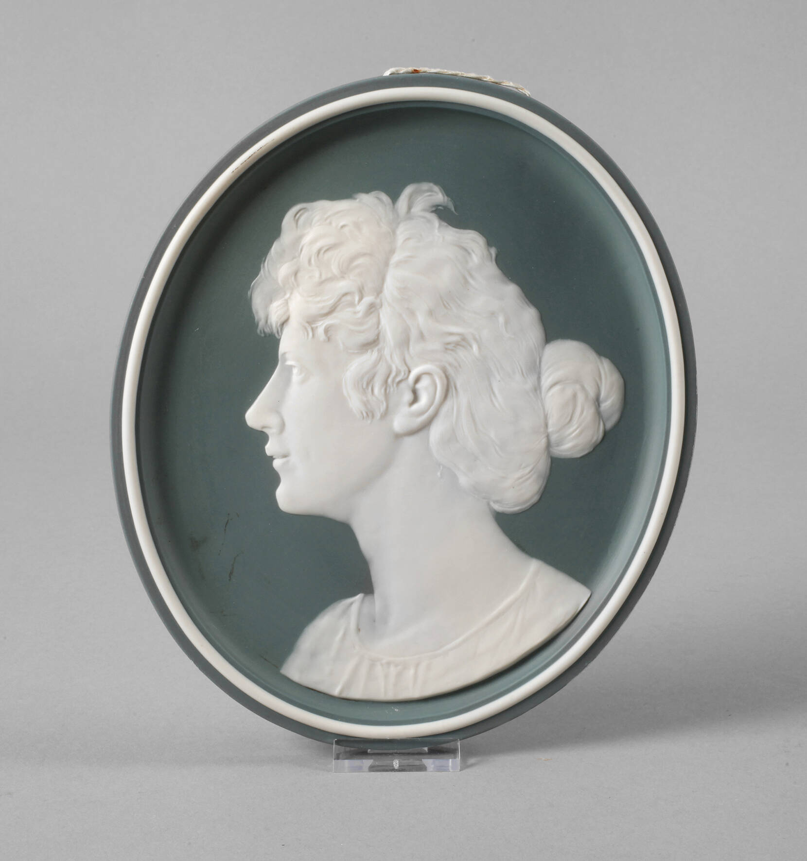 Villeroy & Boch Reliefbild mit Mädchenportrait