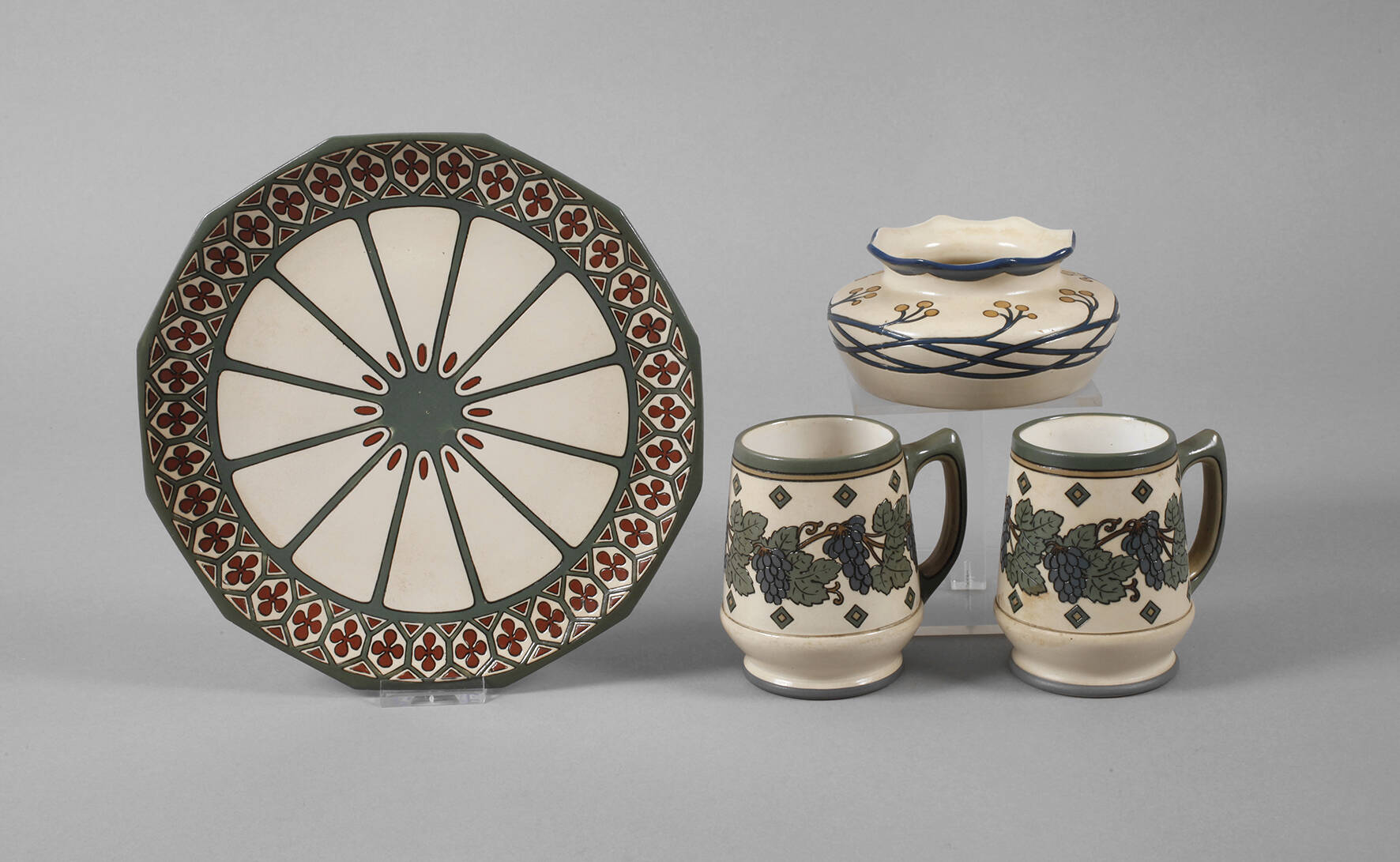 Villeroy & Boch Mettlach vier Teile Jugendstil