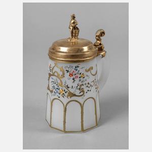 Alabasterkrug eines Feuerwehrmanns