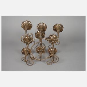 Leuchter mit Blütenkelchen