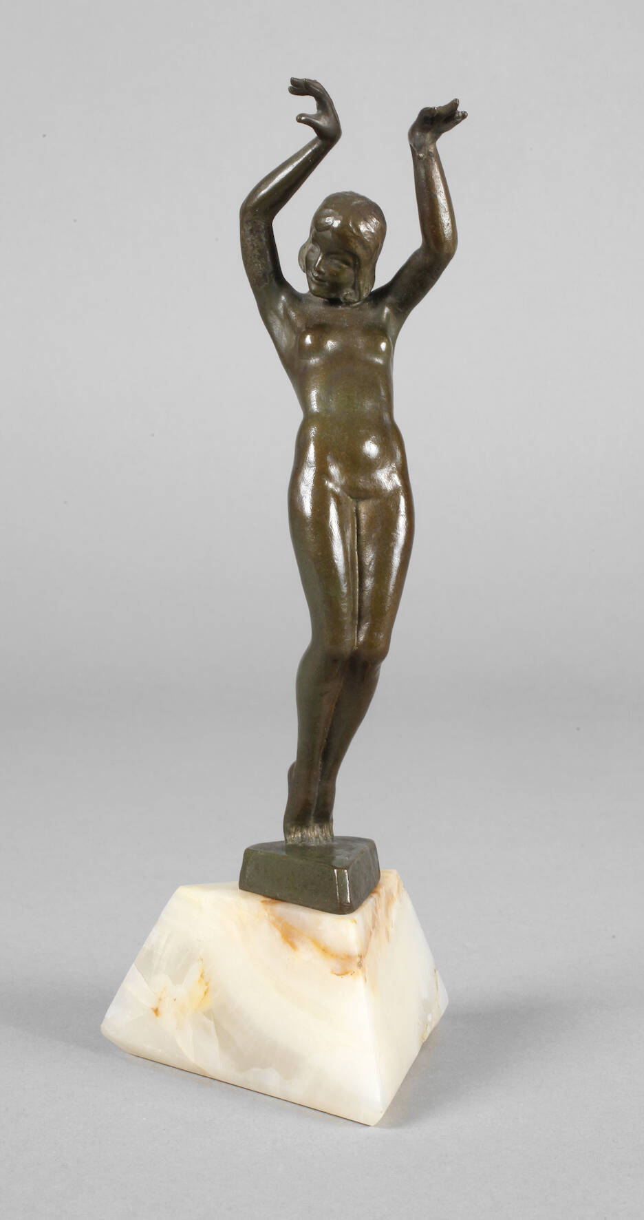 Stefan Dakon, Weiblicher Akt