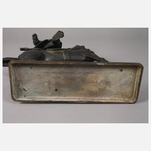 Bronzeplastik reitender Samurai