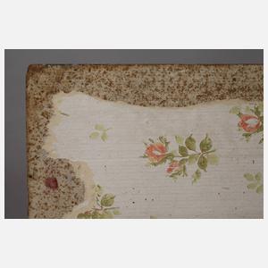 Frauenakte in Sommerlandschaft