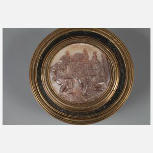 Figürliche Deckeldose