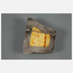 Bernsteinschnitzerei