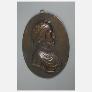 Fünf Bronzeplaketten