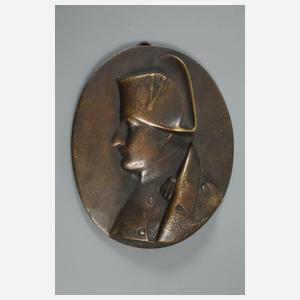 Fünf Bronzeplaketten