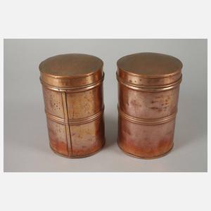 Zwei Pastetenformen und zwei Vorratsdosen