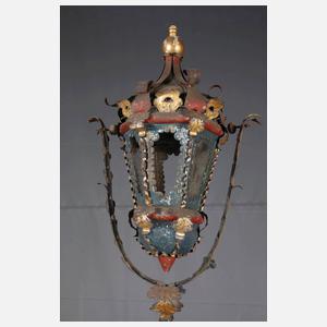 Vier Prozessionslaternen