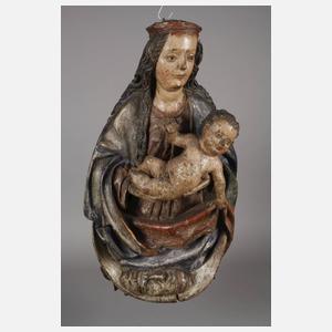 Geschnitzte Marienplastik