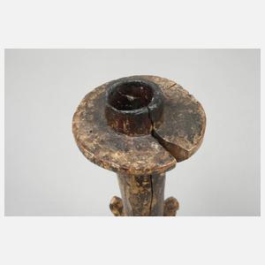 Geschnitzter Leuchter