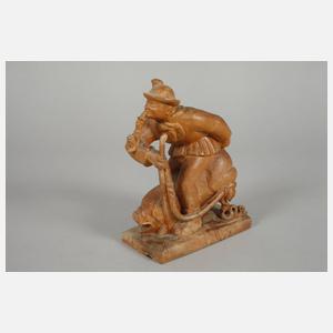 Drei figürliche Schnitzereien