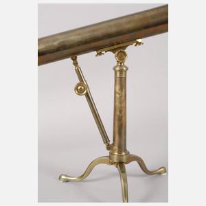 Großes Tischfernrohr