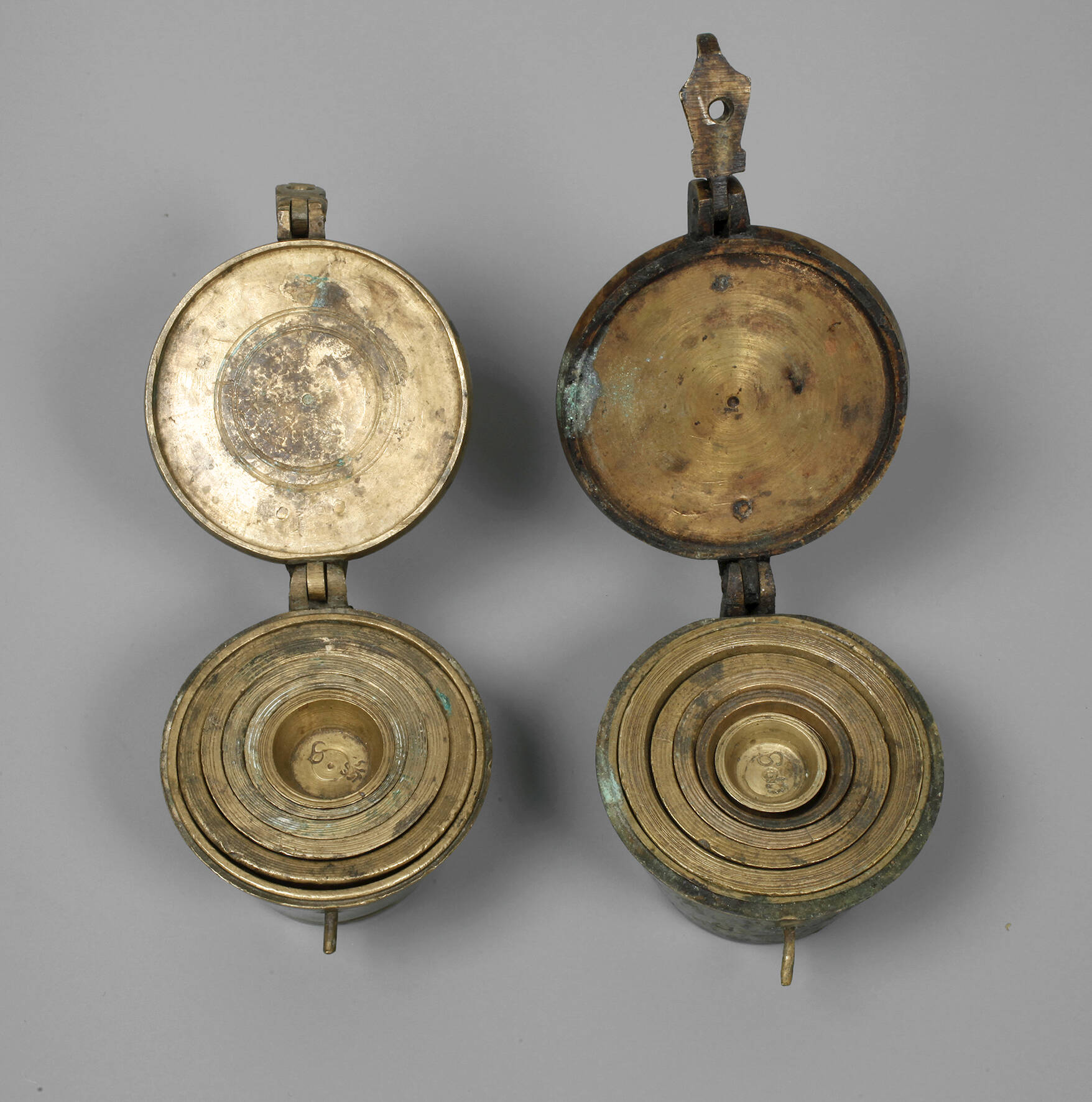 Zwei Bechergewichtssätze