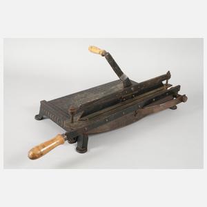 Papierschneidemaschine