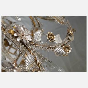 Großer Kronleuchter