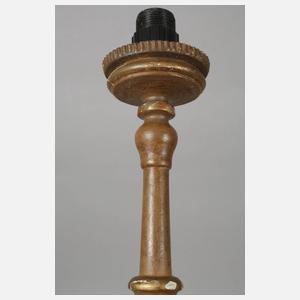 Paar geschnitzte Tischlampen