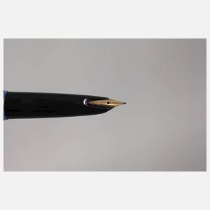 Vier Füllfederhalter Mont Blanc