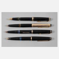 Vier Füllfederhalter Mont Blanc111